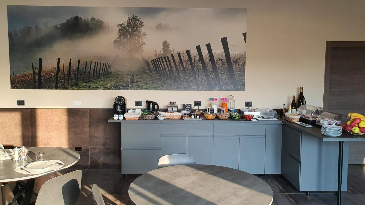 Orizzonti Vigneti Repetto Hotel Sarezzano Kültér fotó